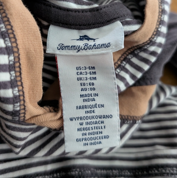 Clothing bundle - Picture 3 of 10